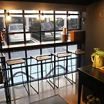 Avenue 162 Hotel